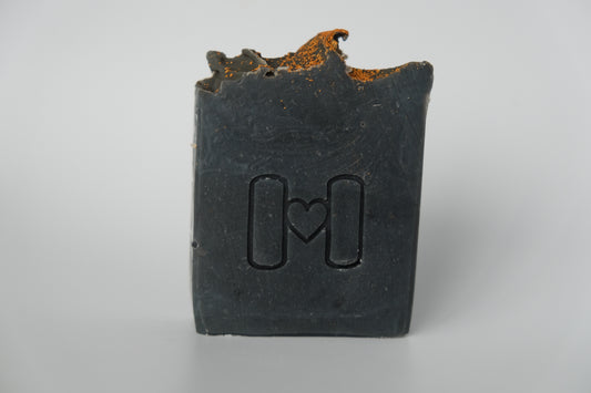 Savon Charcoal, Pear & Cashmere